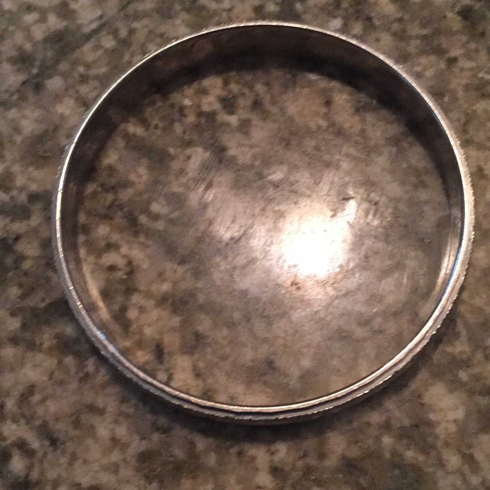 Two Interesting Silver Bracelets - Picture 4 of 4